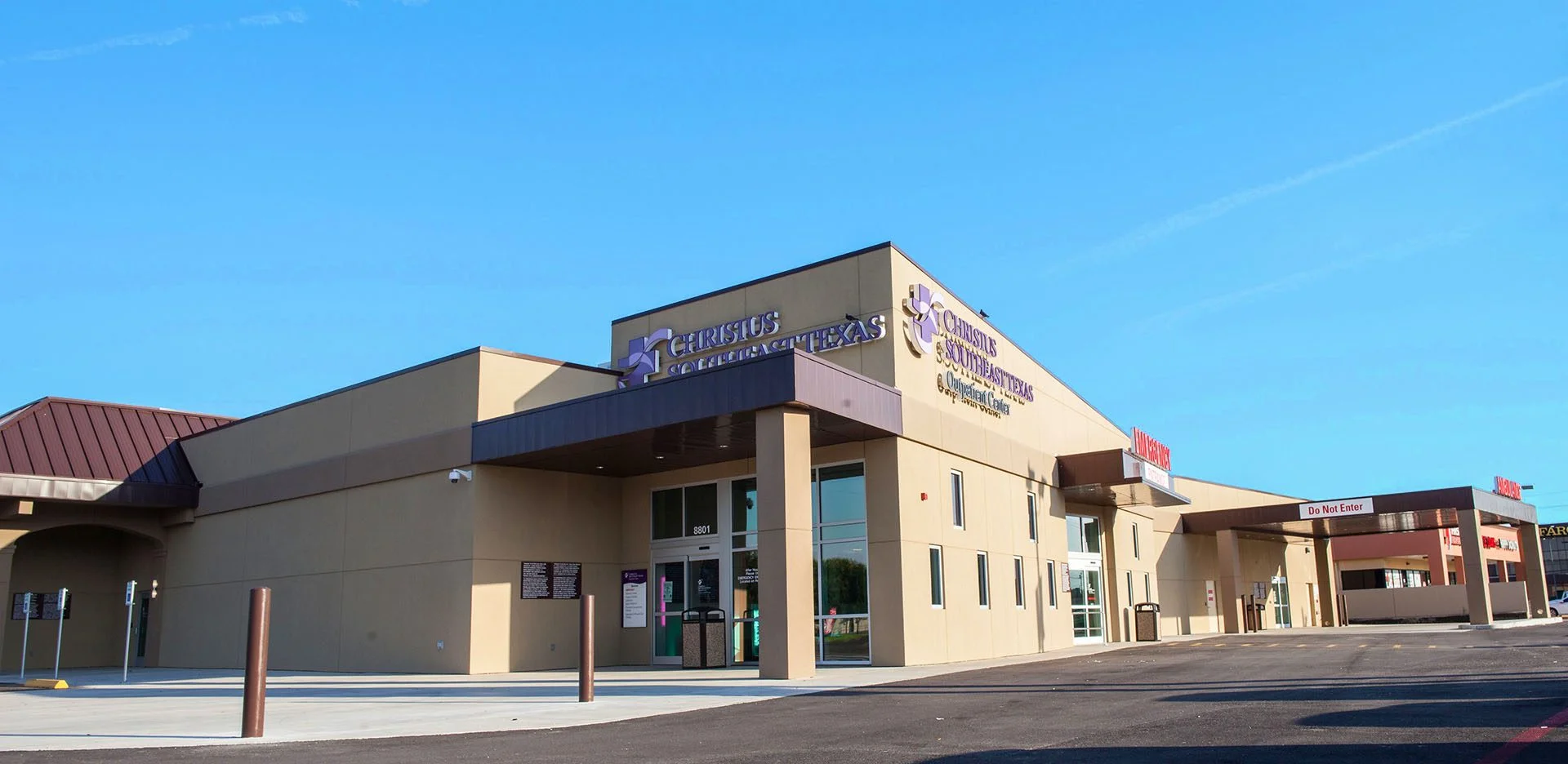 CHRISTUS Health St. Mary’s Outpatient Center exterior, showcasing modern design, signage, and accessible entrance, emphasizing healthcare services and community focus, designed and built by George Ewart, a top commercial architect firm in Knoxville, TN.