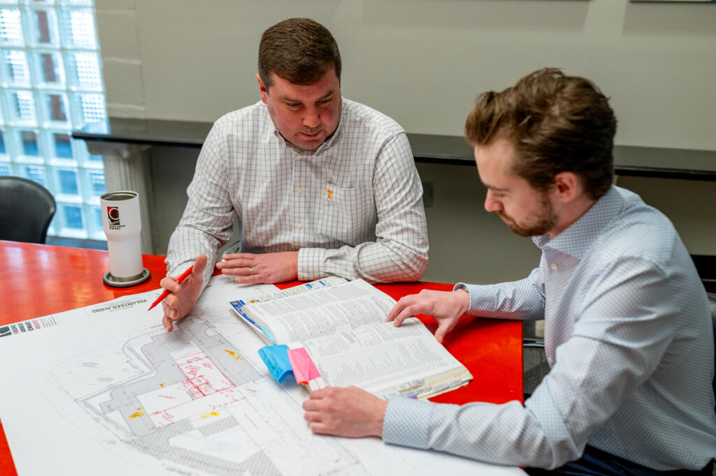 two commercial architects in knoxville tn working on a project